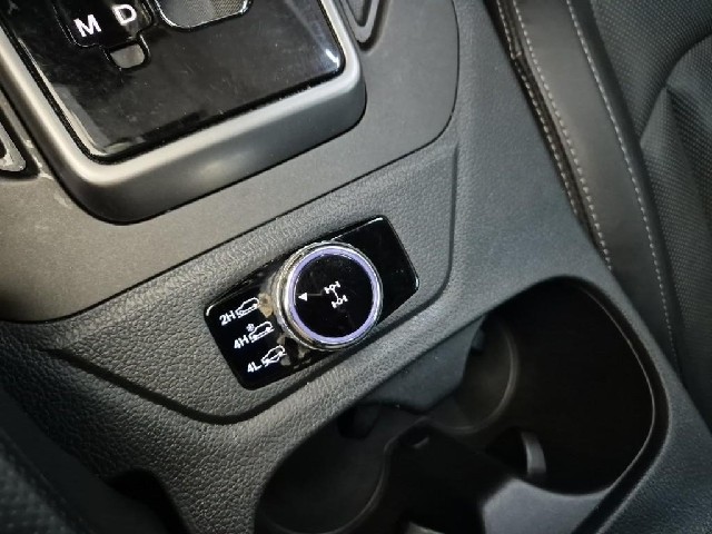 6101500679R16.jpg