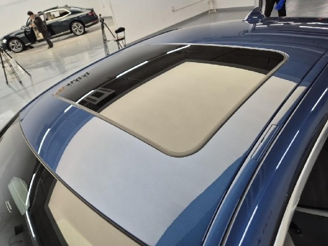 6101501664R13.jpg