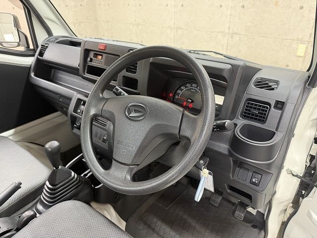 e33e94c96f6f19e2c5fa0c8443a1ca91.jpg