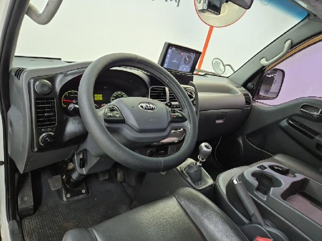 6091500156R6.jpg