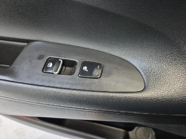 6101001833R19.jpg