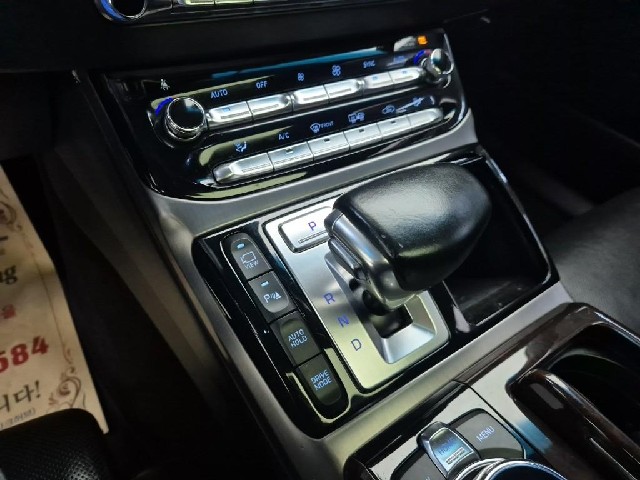 6101501463R8.jpg