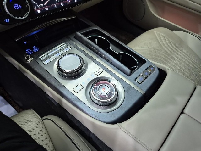 6101000145R8.jpg