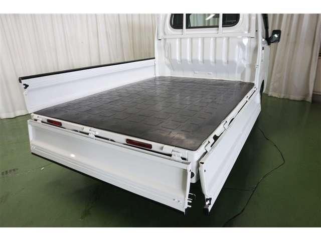 30d2a0ce3a36adcbde97cf874cb6bb74.jpg
