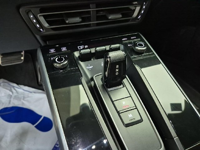 6101501786R8.jpg