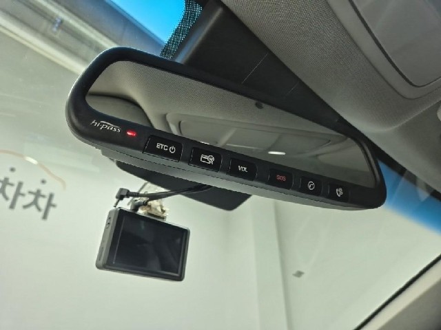 6101002367R17.jpg