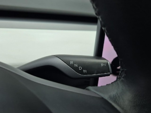 6091000934R8.jpg