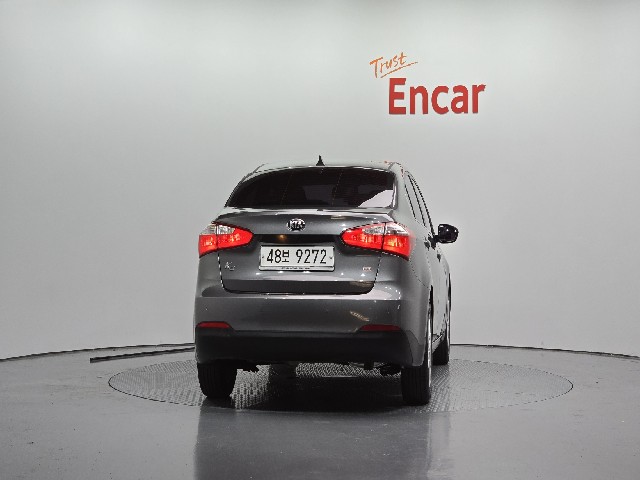 e75dbfe1c4e36e0b562e88e0175f2dbb.jpeg