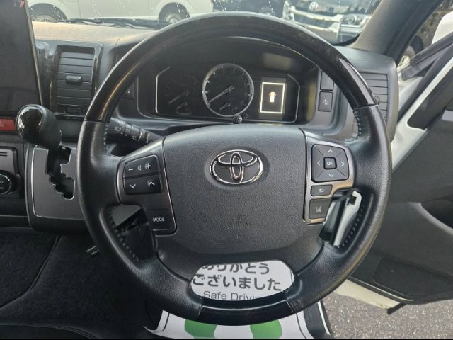 c6684cdaf35b9b6c6f6e98ae503748d5.jpg