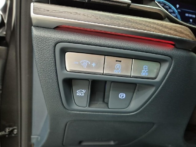 6051001950R18.jpg