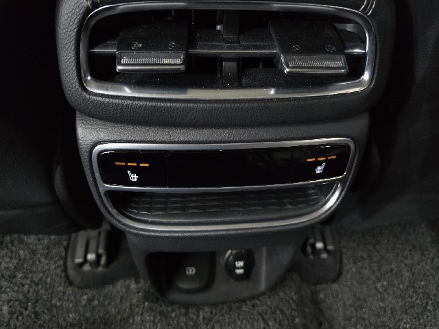 c66395940d2bac4a229704477611137d.jpeg