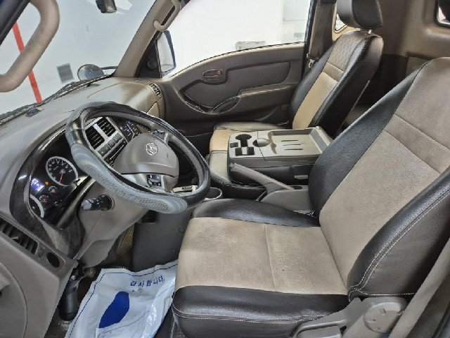 6081500570R10.jpg