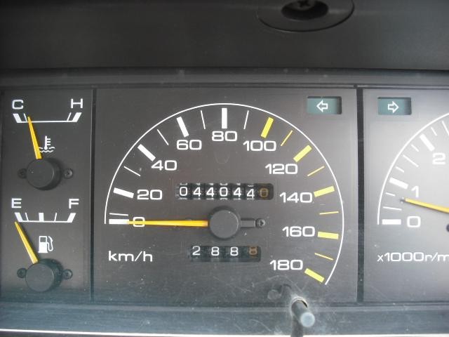 0504216A30220325W00319.jpg