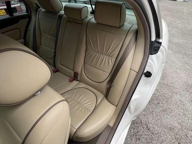 d63dd22bc9cda6fe4ef1a370e1b38557.jpg