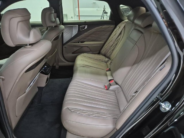 6081501548R12.jpg