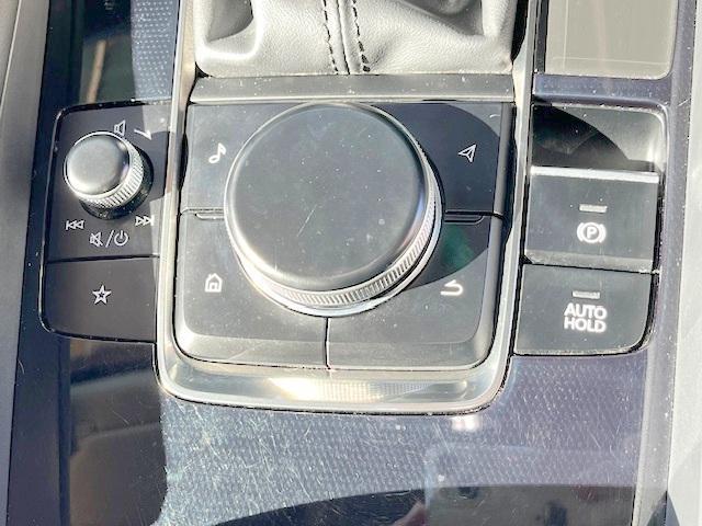 0560069A30260315W00208.jpg