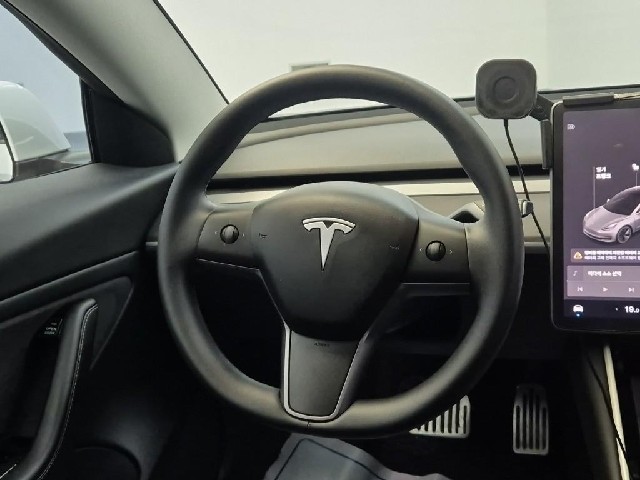 6081500847R9.jpg