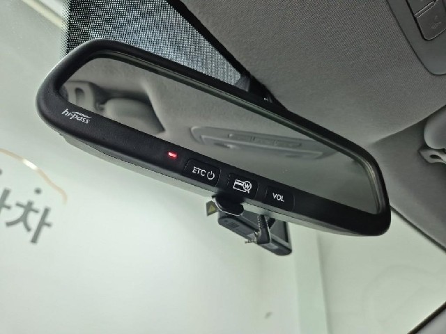 6081001036R13.jpg