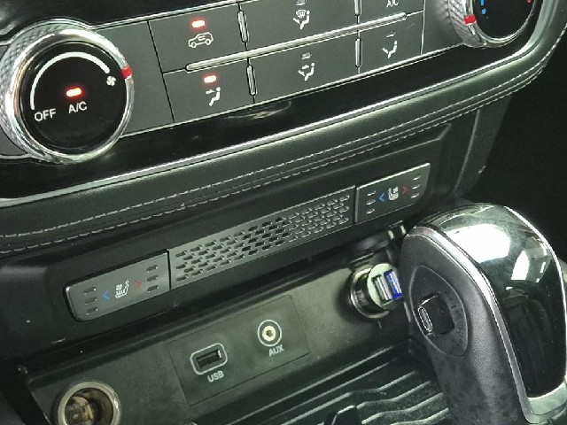 6081000959R16.jpg