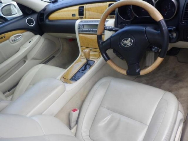 942ebafd31585bdd3d0a55fffe3644aa.jpg