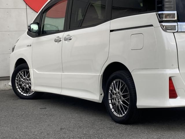 bb116c630e564cc7ee6c451388365fae.jpg
