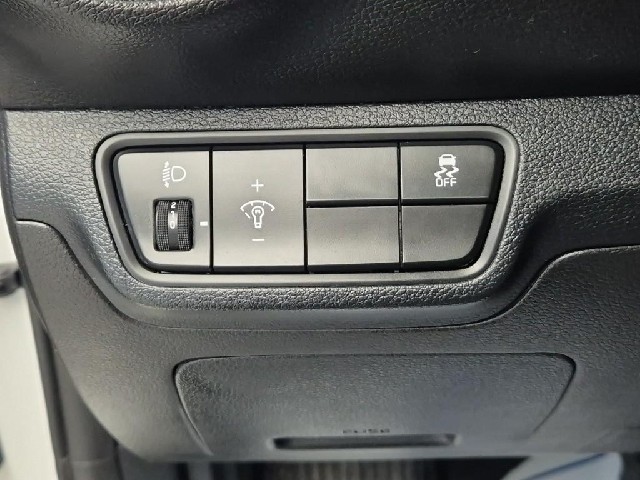 6081001301R17.jpg