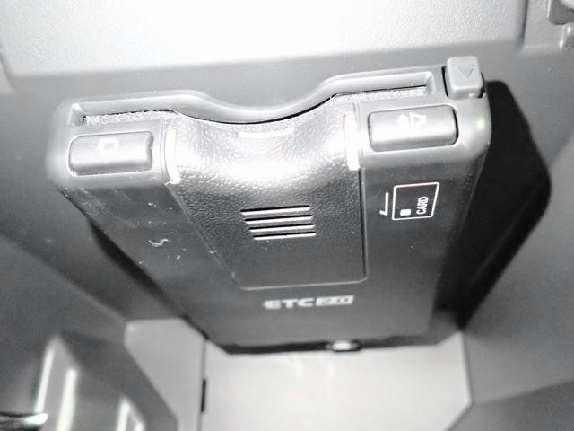 0206157A30261015W00107.jpg