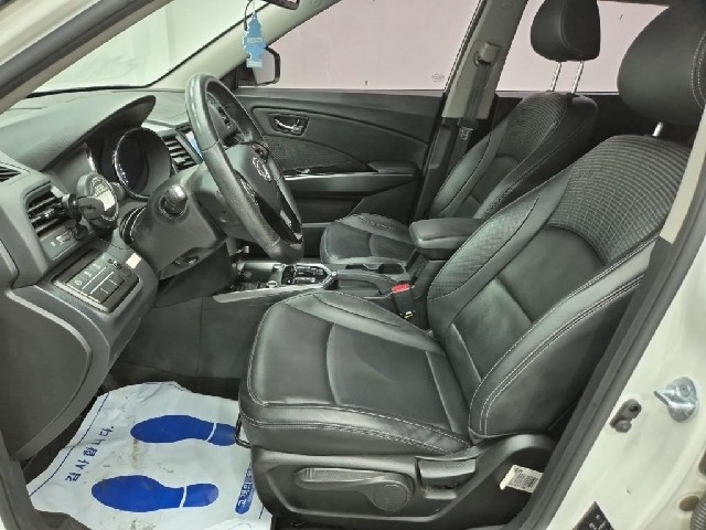 6081501397R11.jpg