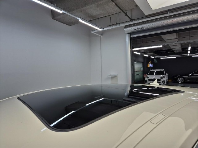 6081001931R13.jpg