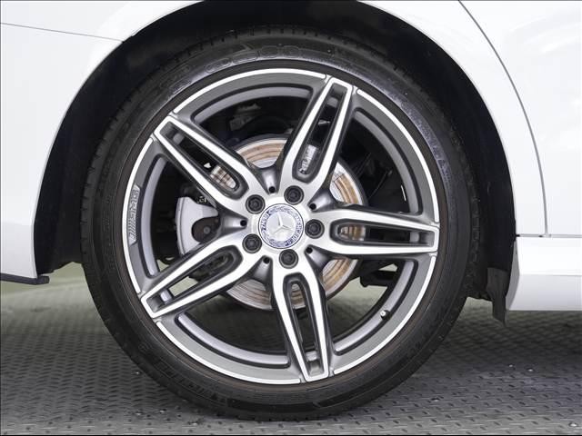 a35ae17e75580399b5b53c03cb3e883e.jpg