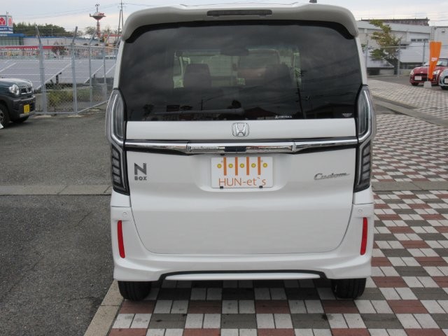 bd68a68cfcb4024051792920ed5b9380.jpg