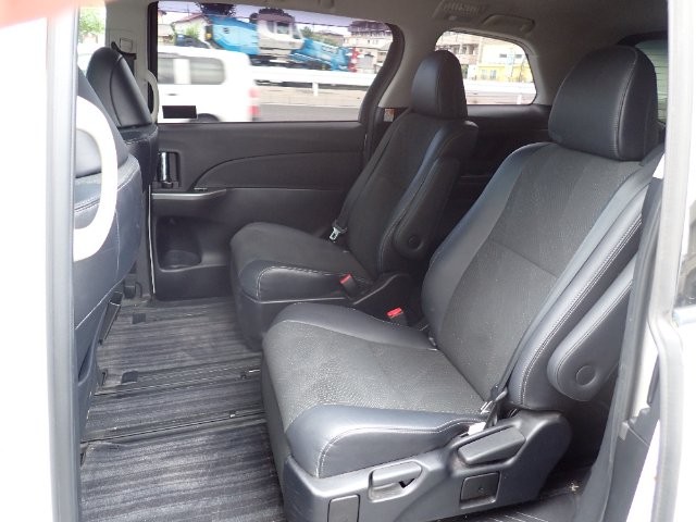 e506ec8edd550abfb2b03456a5a8d693.jpg