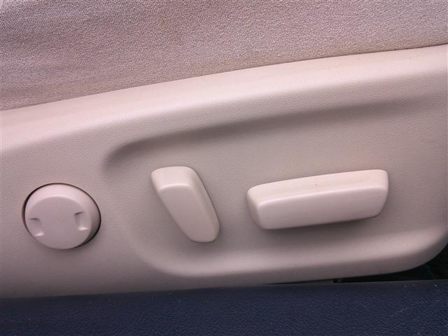 e2c50a6338134772f9b6b2f2376cb480.jpg