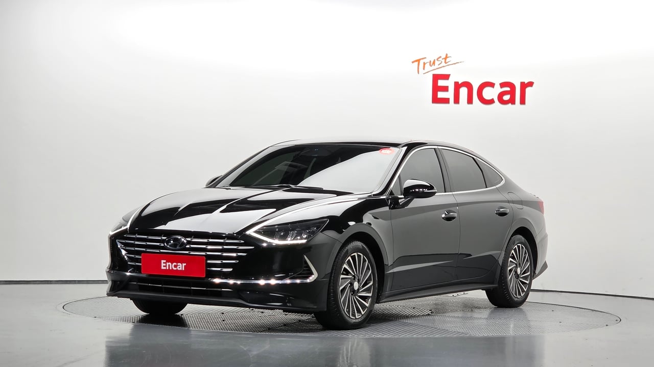 2022 Hyundai Sonata, photo 1 of 1