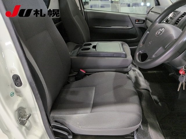e342b043ded924402e69c10a0231aac4.jpg