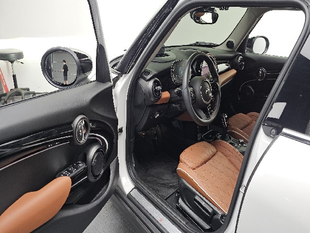 4d4b27a963bea819410911e1771f9db4.jpeg