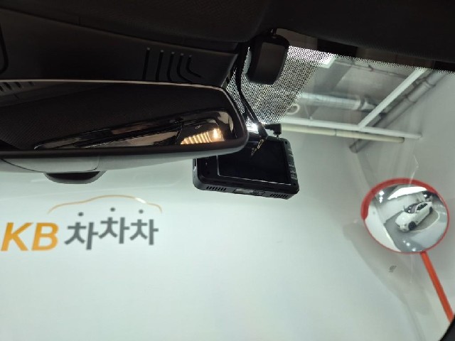 6091000077R18.jpg