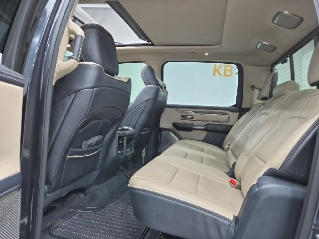 6061002262R12.jpg