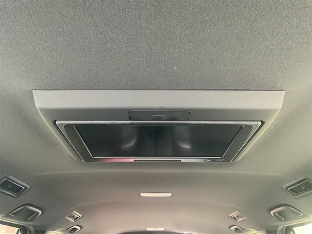 0561155A30260608W00411.jpg