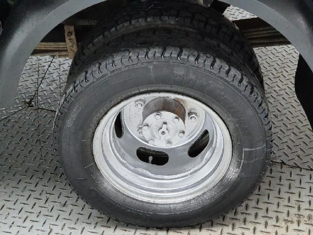 5121003321R16.jpg