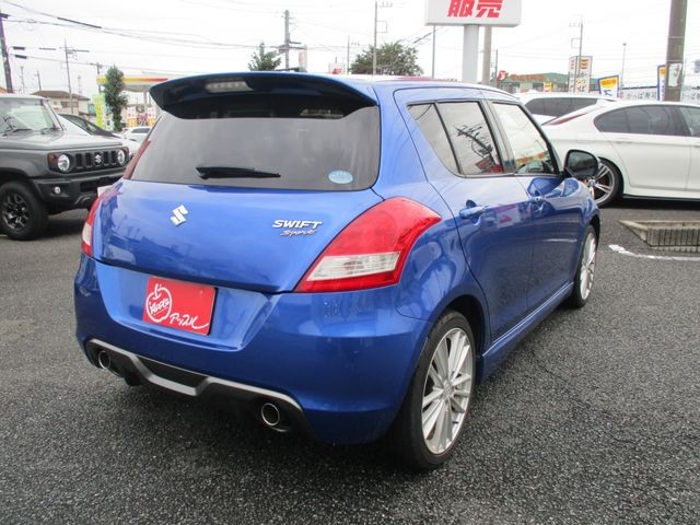 23aecf5314802c207e79f394dd9828e3.jpg