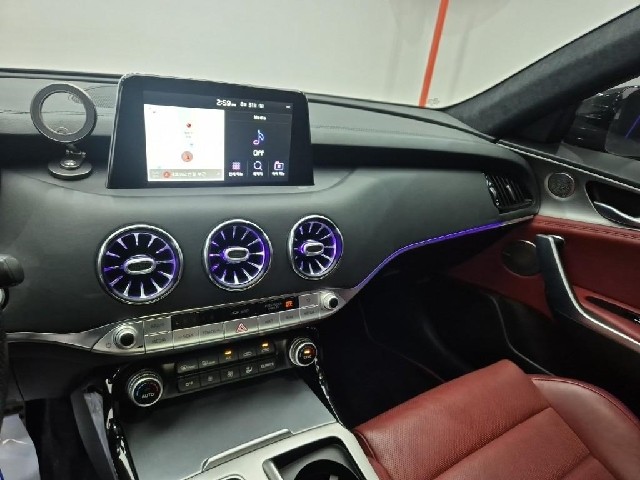 6081001832R10.jpg
