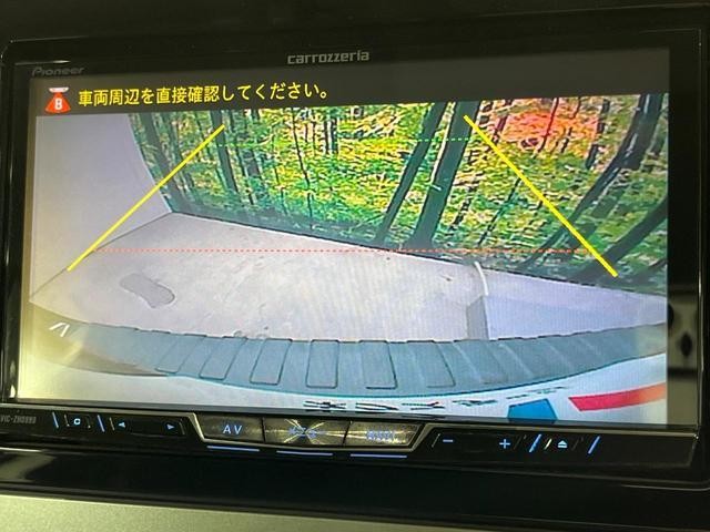 25963105_carP_l_4.jpg