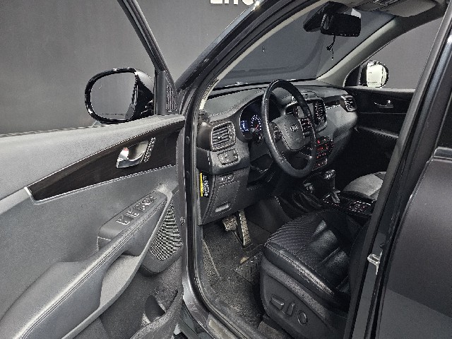 e214cb2f4de3475a4e9d94fd7d4ae24f.jpeg