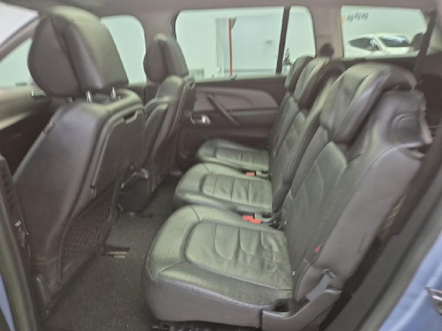 6081501483R12.jpg