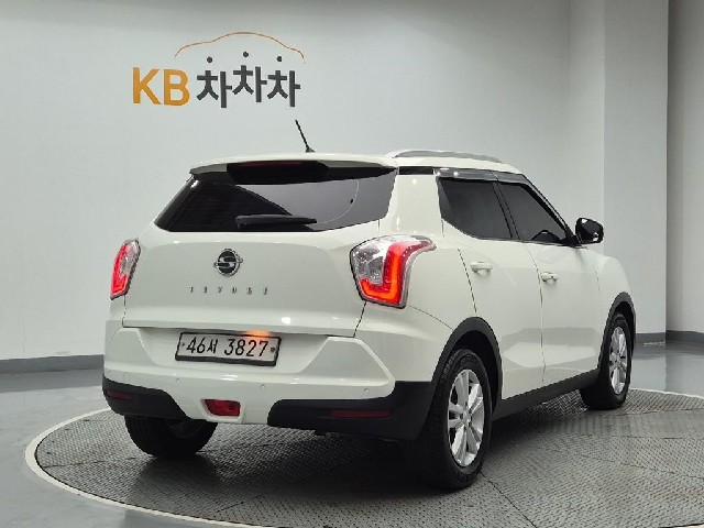 6091000240R3.jpg