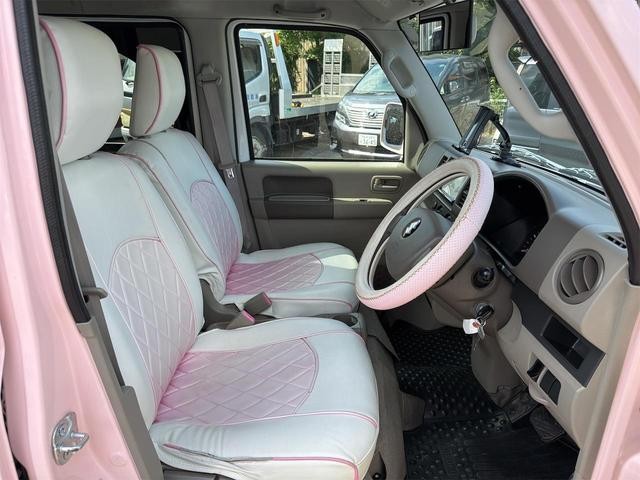 0561260A30260708W00104.jpg