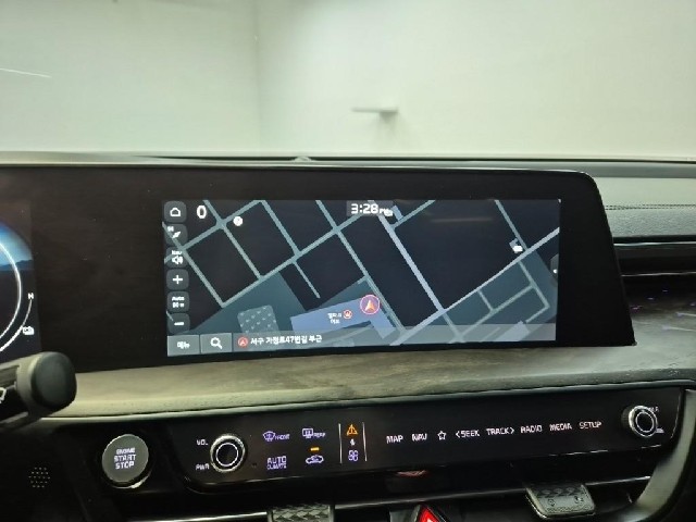 6081501645R13.jpg