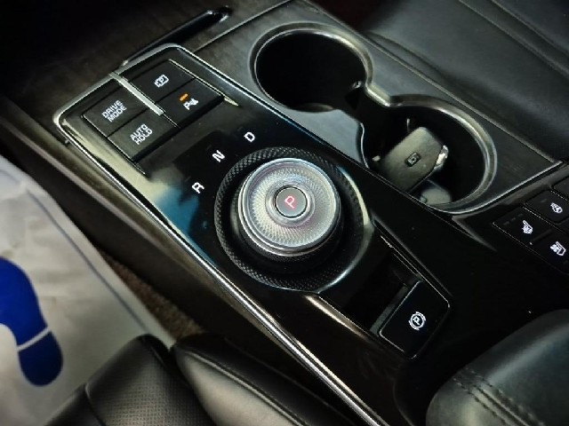 6081501645R8.jpg