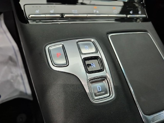 6081001639R8.jpg